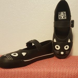TUK kitty Mary Janes